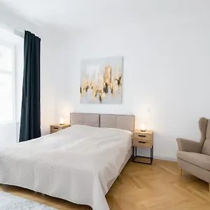  Apartment Ballgasse Luxury