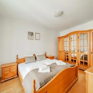  Apartment Big Ceasars Volkstheater Close To Center