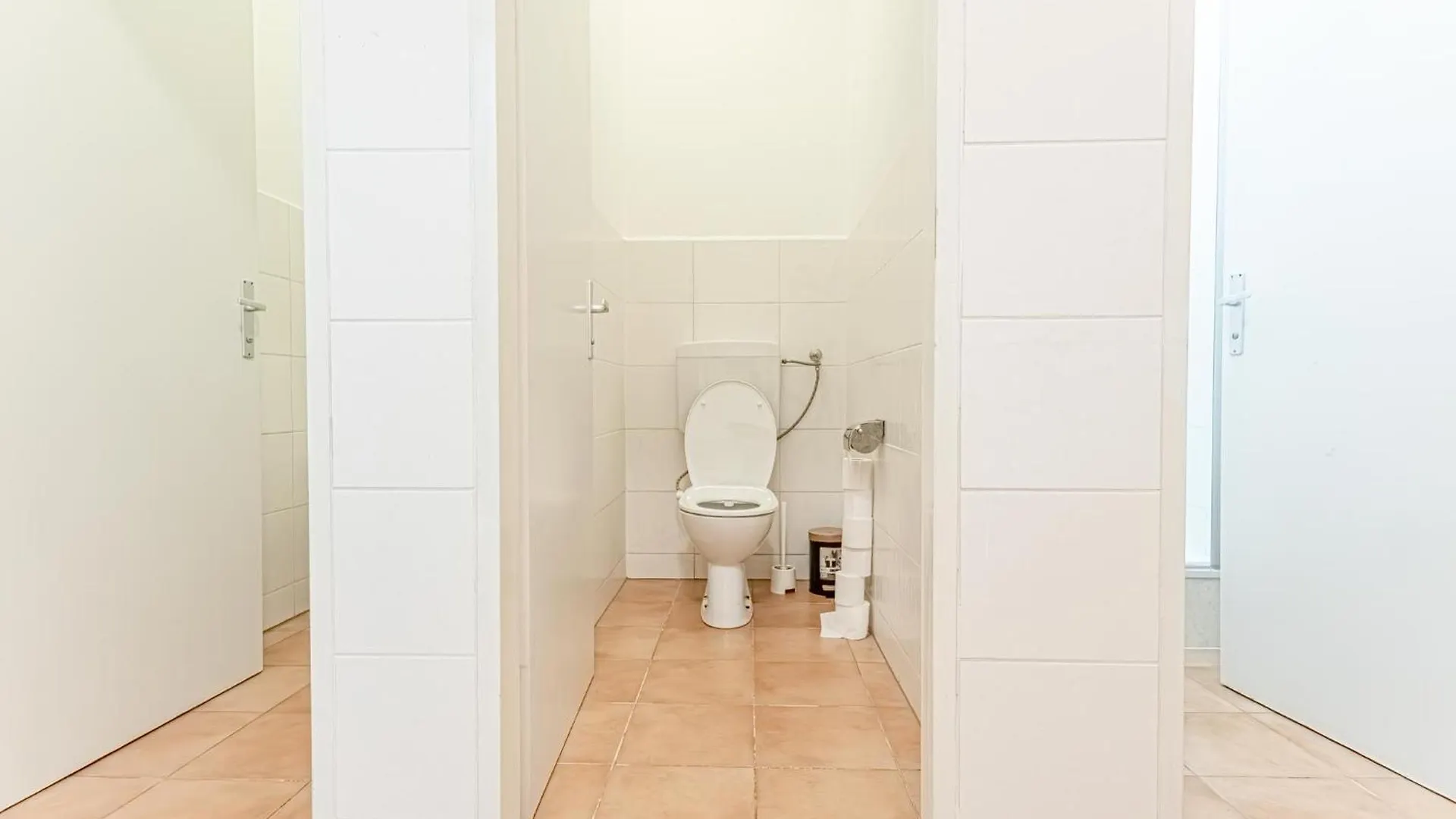 Loevly Shared 6Br With Garden Near Danube & Millenium City Viena Austria