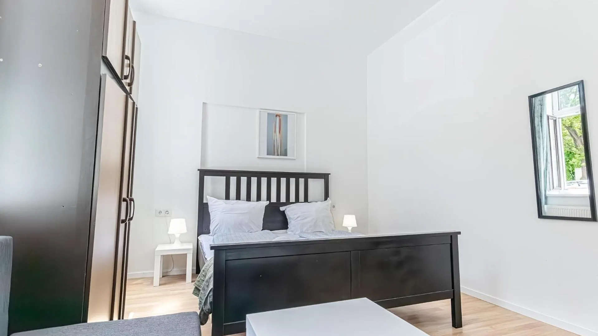Loevly Shared 6Br With Garden Near Danube & Millenium City Viena Apartamento