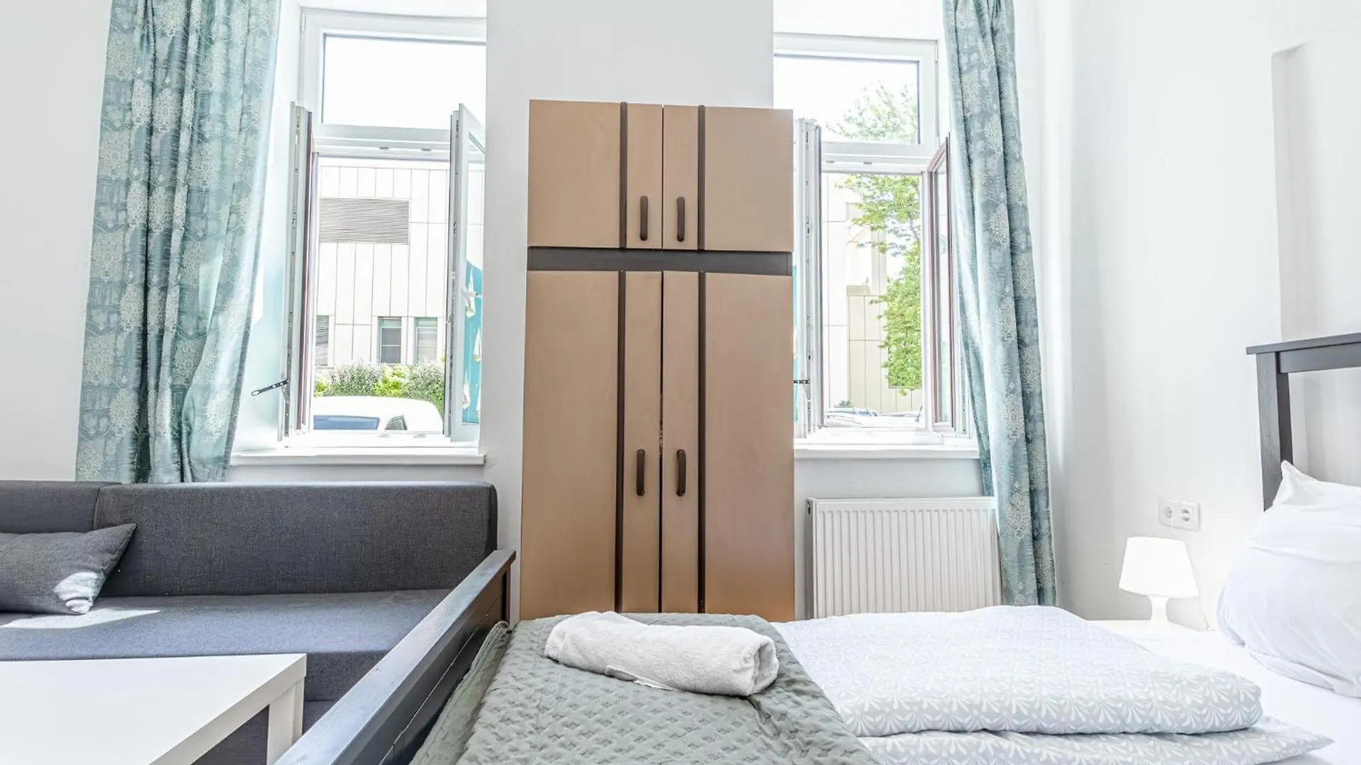 Loevly Shared 6Br With Garden Near Danube & Millenium City Viena